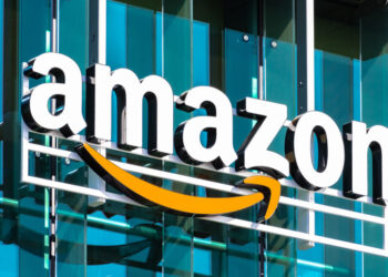 Amazon’s AI Spending Plans Keep Stock from Joining the Tech Rebound: What Investors Need to Know
