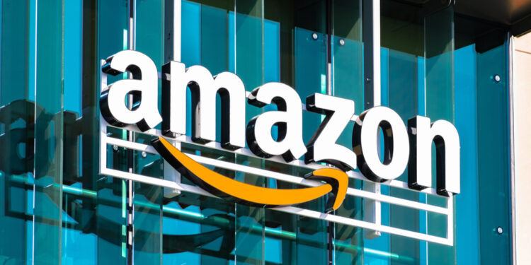 Amazon’s AI Spending Plans Keep Stock from Joining the Tech Rebound: What Investors Need to Know