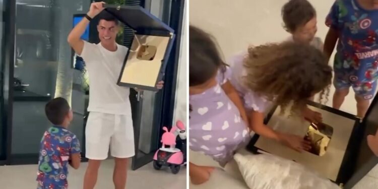 Cristiano Ronaldo Youtube Gold Button