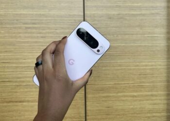 Google Pixel 9 Pro XL Leaks Unveiled: Jaw-Dropping Display and AI Innovations!