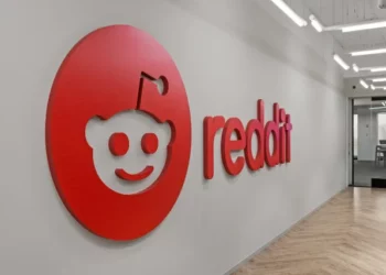 Reddit CEO Hints at AI-Powered Search and Paywalled Subreddits