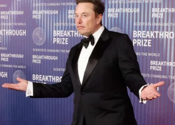 Calls to Deport Elon Musk Trend on X Following His Remarks About Biden and Harris