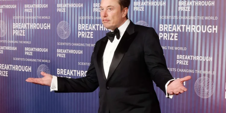 Calls to Deport Elon Musk Trend on X Following His Remarks About Biden and Harris