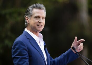 California social media addiction law