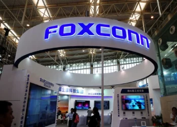 Foxconn explores investing $1 Bn to set up smartphone display assembly plant in Tamil Nadu