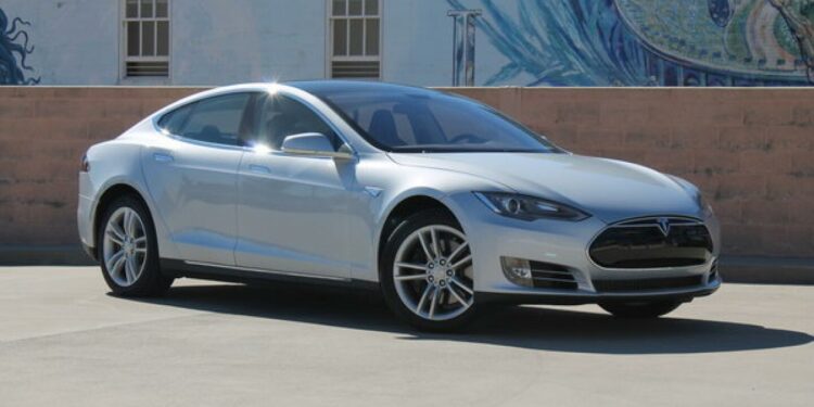 Police May Tow Your Tesla for Crime Video Evidence in California