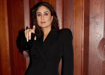 Kareena Kapoor tops list of highest tax paying female celebrities, King Khan among male celebs