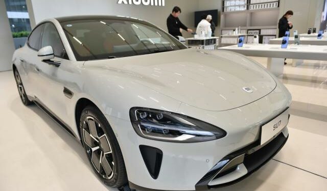 Ford CEO Praises Xiaomi’s Electric Car, Citing Chinese Automakers as Major Competition