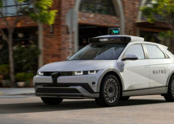 Ahead of Robotaxi Launch Tesla's Vehicle Programs Director Shifts to Waymo