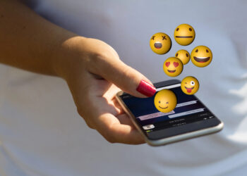 The Impact of Emojis in Digital Communication: Enhancing Emotional Expression and Cross-Cultural Communication in Digital and Business Communication