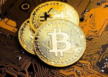 Bitcoin Hits $62K as Positive Nonfarm Payrolls Boost Investor Confidence