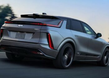 Cadillac to Launch High-Performance Lyriq-V Electric Crossover in 2025