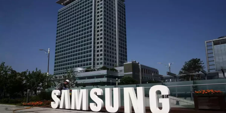 Samsung shares tumble 32% as company’s market valuation down by $122 Bn