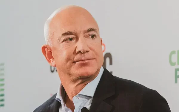 Robot A.I. Specialist Raises Millions from Bezos for Next-Gen Robotics