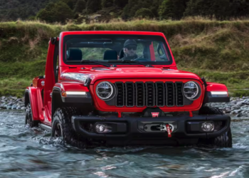 Skyrocketing Jeep Prices Drive Buyers Away, Leaving Dealers Frustrated