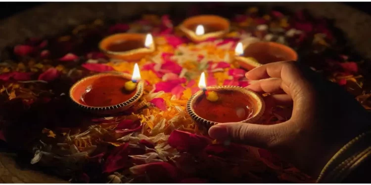 Tim Cook extends Diwali wishes by posting picture clicked by Indian photographer Rohit Vohra
