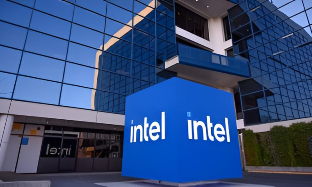 Intel Layoffs Continue 17,000 Jobs Cut and Employee Bonuses at Risk