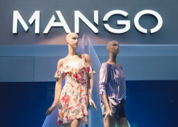 Mango Clothing uses AI to replace some fashion models