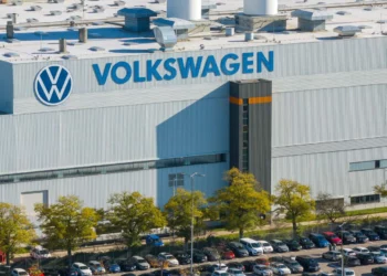 Volkswagen Profit Drop Sparks Urgent Cost Cuts and Strategy Reset