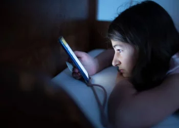 Australia's New Law Prohibits Teens from Using Social Media: What It Means and Who is Affected