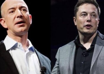 Bezos vs. Musk: Billionaire Rivalry Intensifies in the Political Spotlight