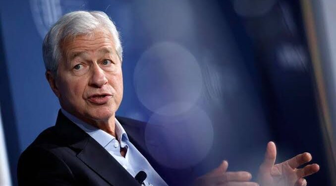Jamie Dimon Predicts 3.5-Day Workweeks and 100-Year Lifespans for Future Workers In Age of AI