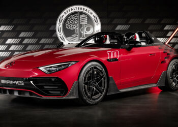 Mercedes-AMG Reveals the Stunning PureSpeed: A Roofless Marvel in the Mythos Series