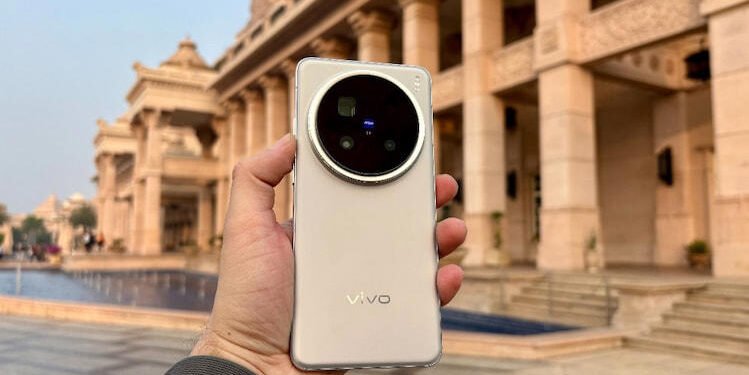 Dixon Technologies and Vivo India to Form New Manufacturing Joint Venture in India