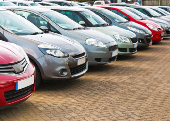 What to Look for When Buying Used and Second-Hand Cars in New Delhi