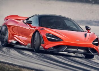 McLaren Announces Recall of 765LT Coupe Due to Rear Window Issue