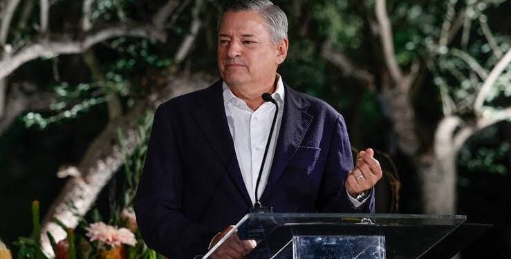 Ted Sarandos and Business Leaders Court President-Elect Trump at Mar-a-Lago