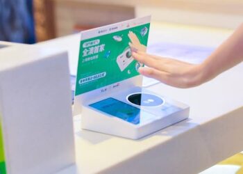 China Launches Cardless Payment System Using Hand Swipes
