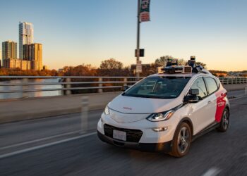 General Motors Abandons Cruise Robotaxi Ambitions to Focus on Personal Autonomous Tech