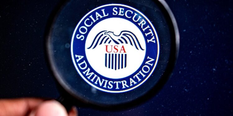 Musk and Ramaswamy Propose Sweeping Social Security Overhaul Amid Federal Spending Cuts