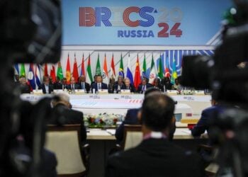 Kremlin Warns Trump's Tariff Threats to BRICS Nations Will Backfire on U.S.
