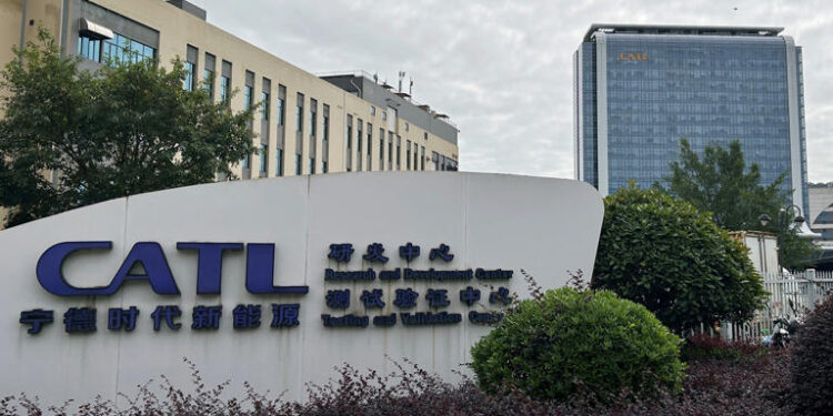 US Adds Tencent and CATL to List of Chinese Firms Allegedly Supporting Beijing's Military