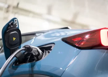 Americans Push for Stricter Fuel Economy Standards Amid Political Changes