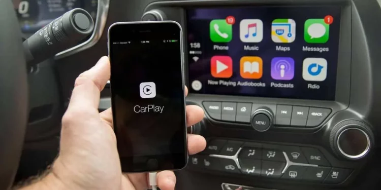 Apple Refreshes CarPlay With iOS 26: Widgets, Live Actions, and a Sleek New Look