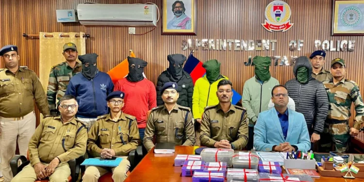 Jamtara’s Digital Underworld: Police Arrest ‘DK Boss’ and Five Others in ₹11 Cr Scam
