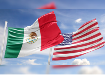 MEXICO AND US FLAG