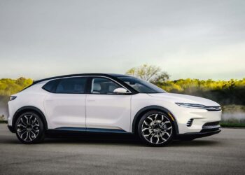 Chrysler Airflow Electric SUV Project Suspended: What’s Next for the Iconic Brand?