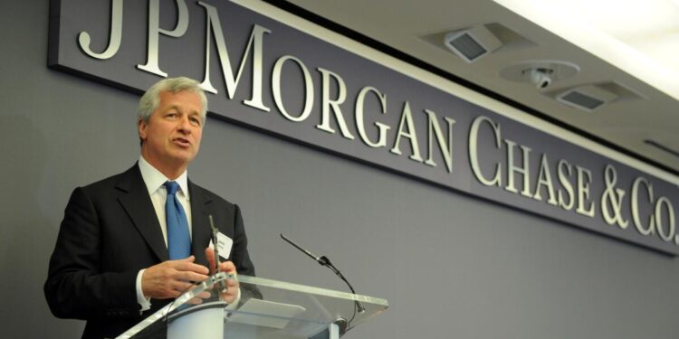 JPMorgan Rewards Dimon with $39 Million Pay Package Following Record Profits