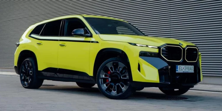 BMW XM Stumbles in 2024: A Polarizing Experiment Struggles to Find Buyers