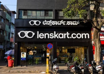 Lenskart Plans $1 Billion IPO, Aiming for Valuation of Up to $8 Billion