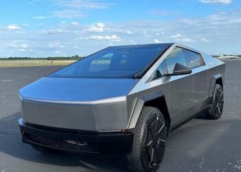 tesla cybertruck