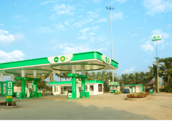 Jio-bp Aims for 30,000 EV Charging Points by 2030