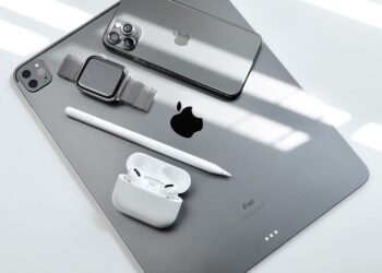 Best Apple Deals This Weekend: Save Big on MacBooks, iPads & AirPods
