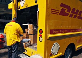 DHL to Cut 8,000 Jobs in Germany Amid Profit Dip