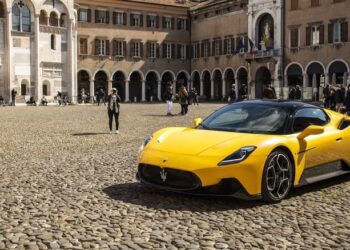 Maserati Cancels MC20 Folgore as Stellantis Pulls EV Investment