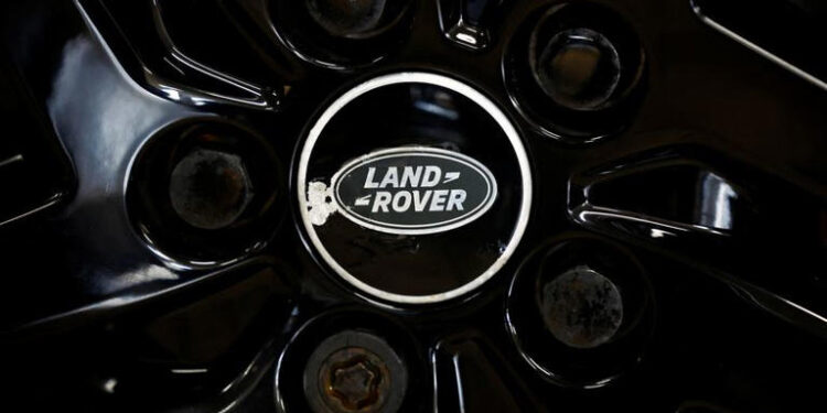 Jaguar Land Rover Drops Plans to Build Electric Vehicles at Tata's India Plant